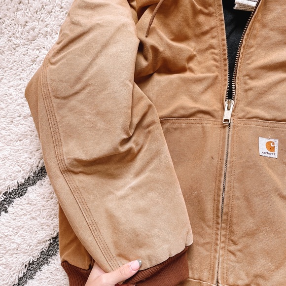 Carhartt Brown Work Jacket!! - Picture 7 of 15